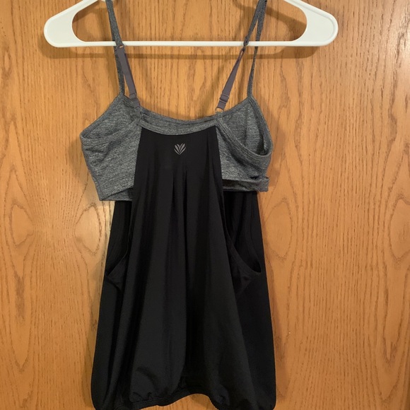 Work out top